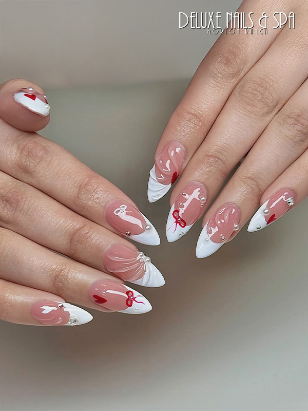 Deluxe Nails & Spa