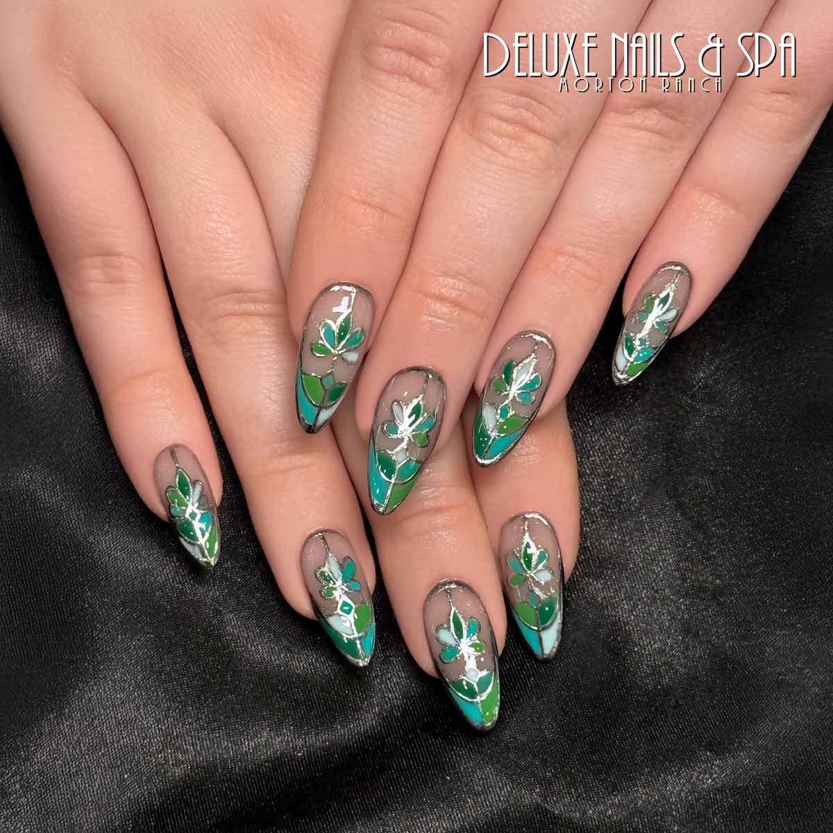 Deluxe Nails & Spa